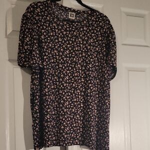 Anne Klein Black and Cream Floral Top